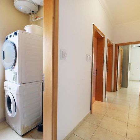 Modern 3Br Stylish & Spacious Apartment - Close To Sliema Promenade Gzira Extérieur photo