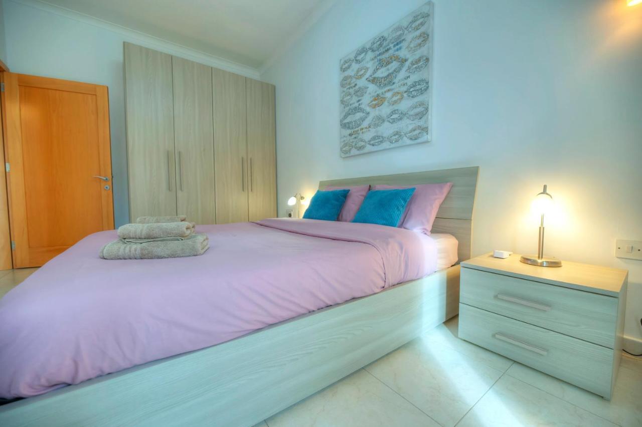 Modern 3Br Stylish & Spacious Apartment - Close To Sliema Promenade Gzira Extérieur photo