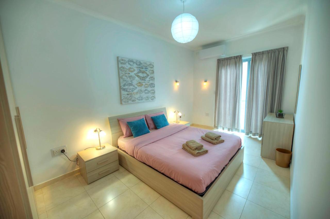 Modern 3Br Stylish & Spacious Apartment - Close To Sliema Promenade Gzira Extérieur photo