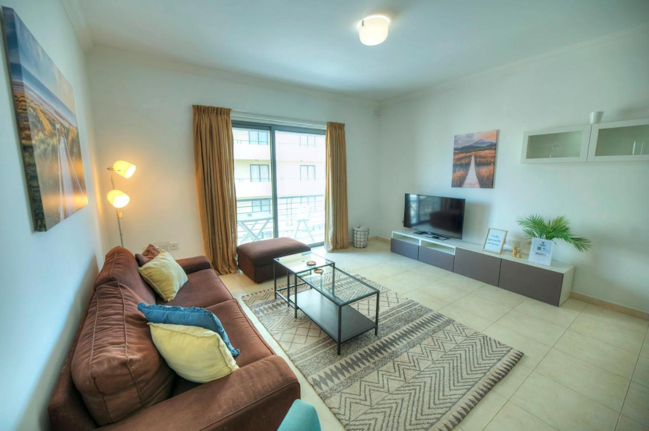 Modern 3Br Stylish & Spacious Apartment - Close To Sliema Promenade Gzira Extérieur photo