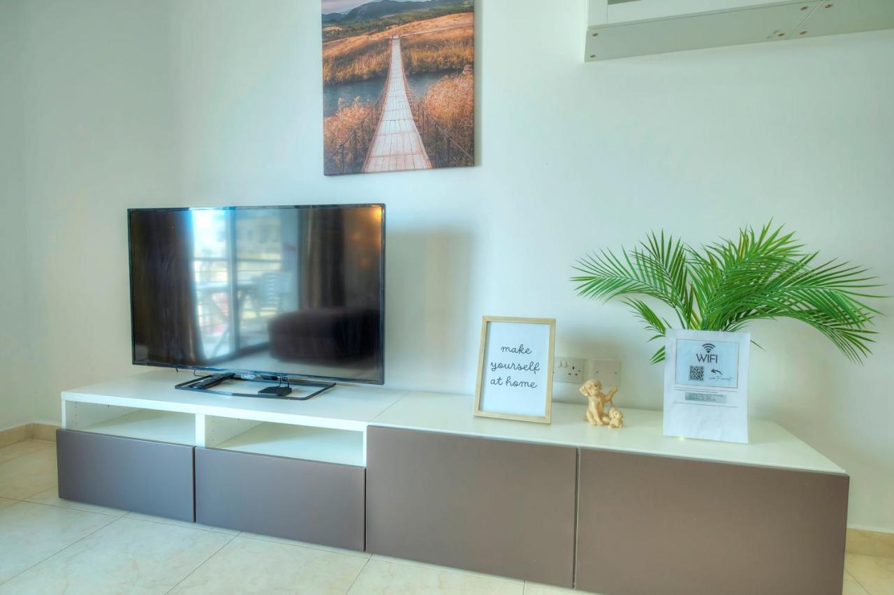 Modern 3Br Stylish & Spacious Apartment - Close To Sliema Promenade Gzira Extérieur photo