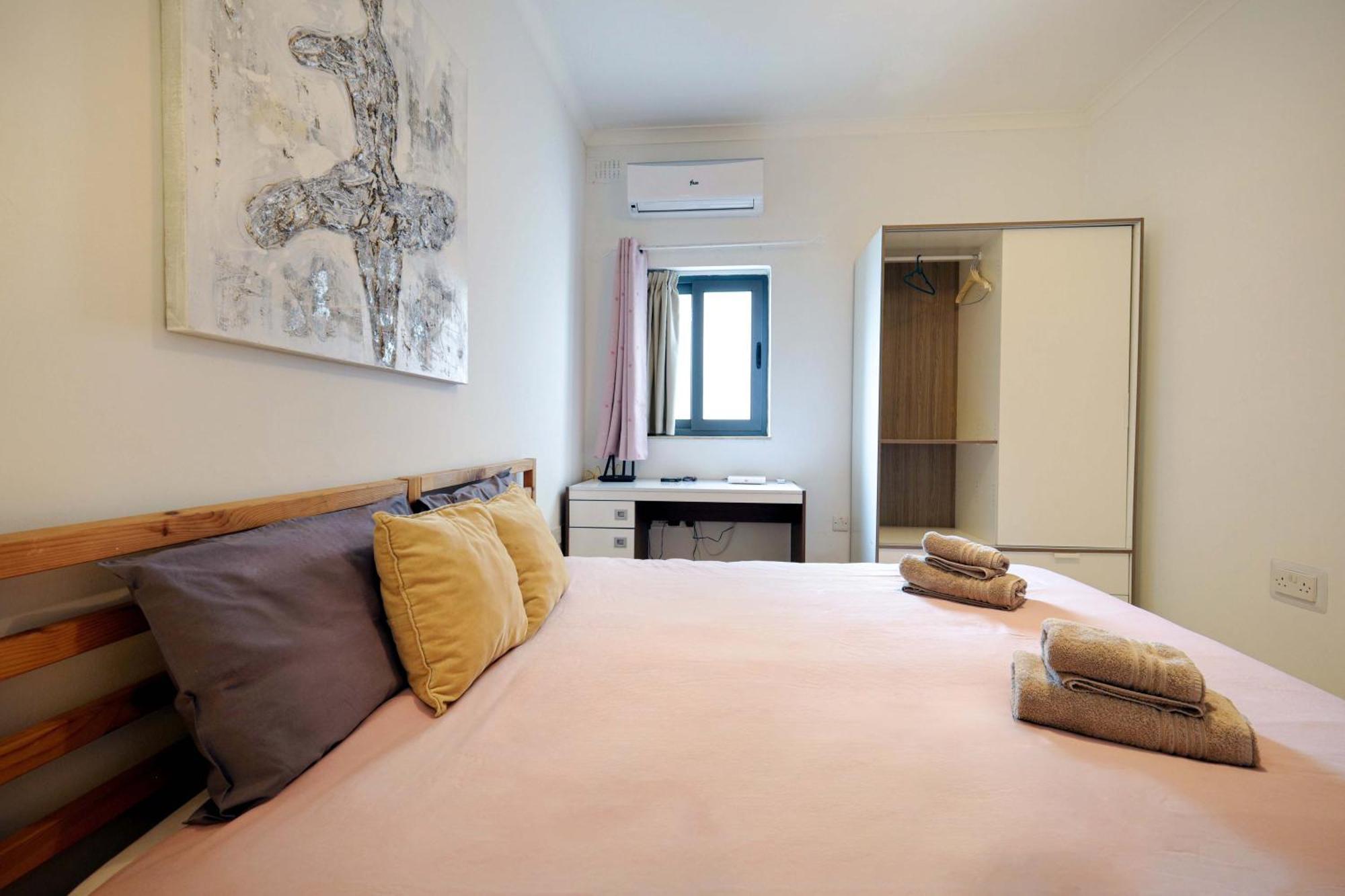 Modern 3Br Stylish & Spacious Apartment - Close To Sliema Promenade Gzira Extérieur photo