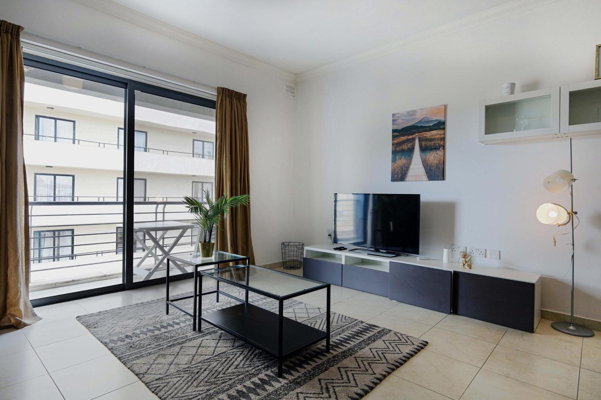 Modern 3Br Stylish & Spacious Apartment - Close To Sliema Promenade Gzira Extérieur photo
